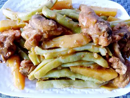 Chicken leg and soybeans