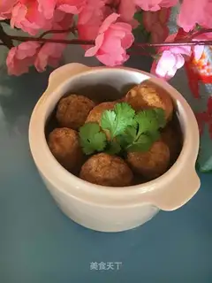 Pineappleballs