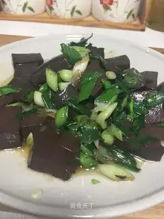 Fried pig blood