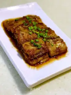 Red-fried fish
