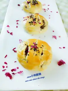 Flower bean cake