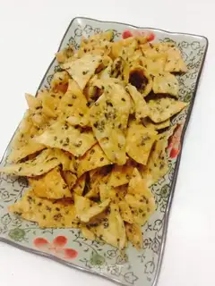 Fried leaf