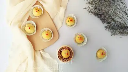 Little egg souffle