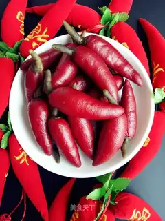 It's like a chili bun