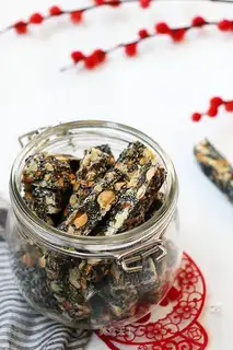 walnut sesame sugar