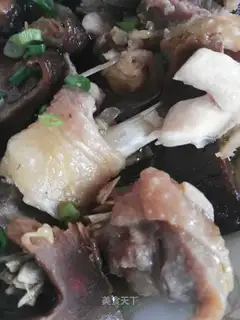 Frozen chicken