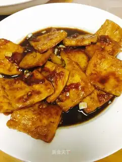 Sugar and tofu