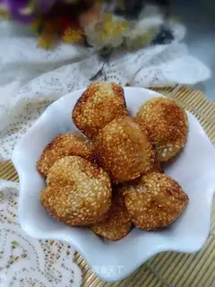 Fried sesame ball