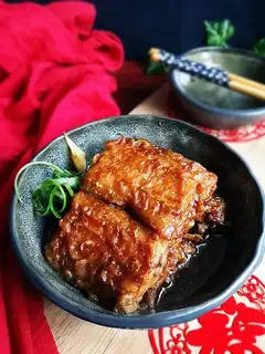 Red-fried fish