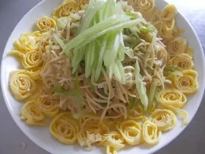 Egg roll noodles