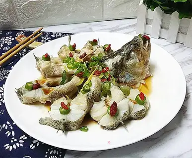 Vacuate herring