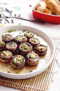 Garlic roast mushrooms