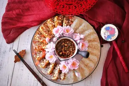Bean sauce and crystal sheeting