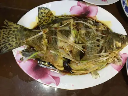 Steamed salmon