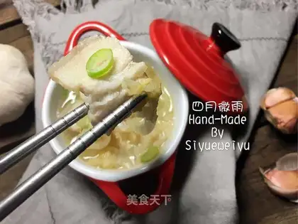 Sour stew and pork
