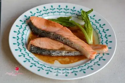 Fried salmon