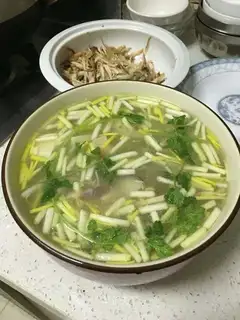 Old chicken tofu mushroom soup
