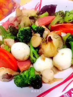 Seafood with broccoli