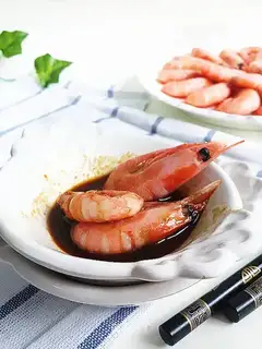 Shrimp in white