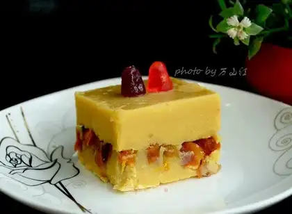 Tomato and sweet pea yellow