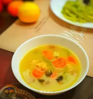 Chicken and cream soup