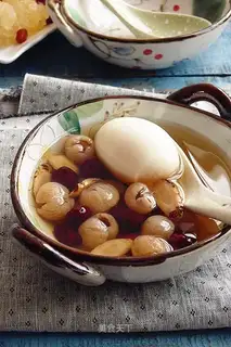 Red dates, yellow eggs and sugar