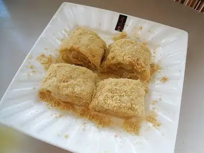 Bean rolls