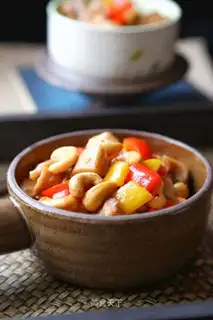 Cashew chicken