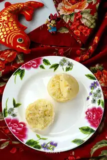Steaming monkey muffins