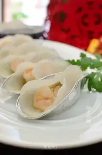 Smile shrimp