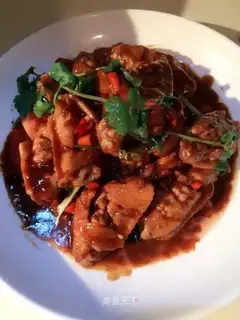 Red chicken wings