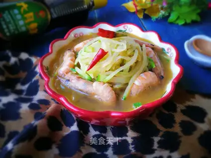 Shrimp radish soup