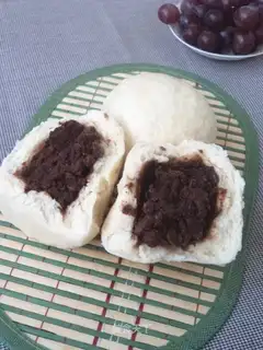Bean buns