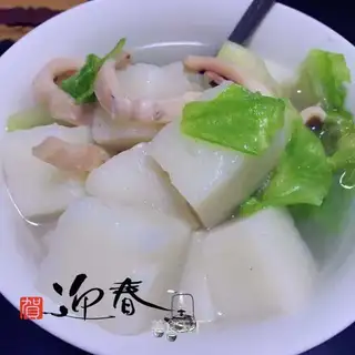Squids clean their soup