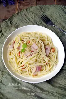 Bacon pasta