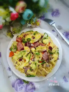 Noodle pizza