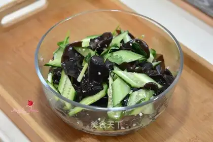 The cucumber platters