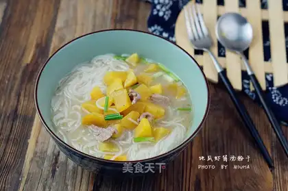 The melon shrimp sauce and soup