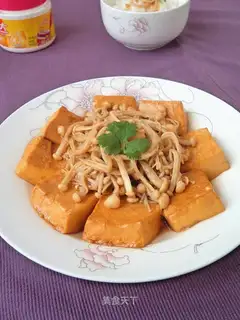 ♪ Golden fungus tofu ♪