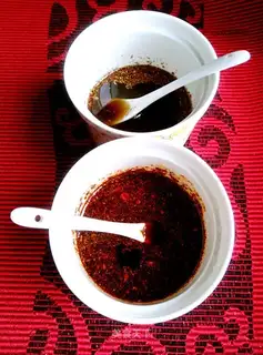 Pepper oil and pepper oil