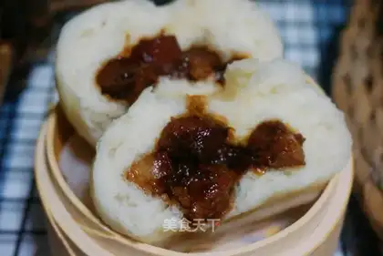 A meat bun