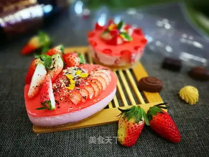 Strawberry Moose
