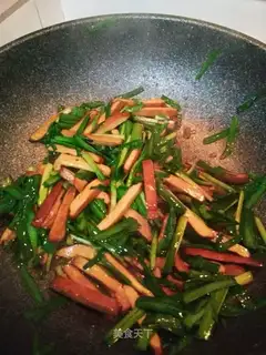 Scrambled beans