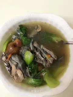 The rooster makes soup