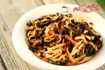 Fish apricot mushroom