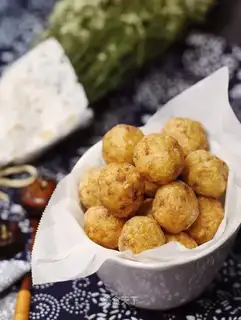 Fried rice meatballs
