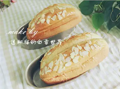 Almond toast