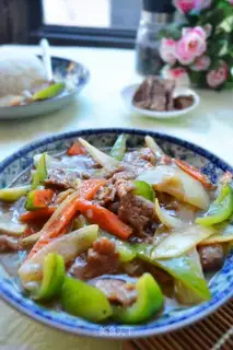 Black pepper beef