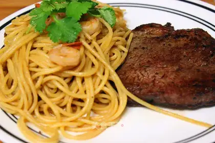Steak pasta