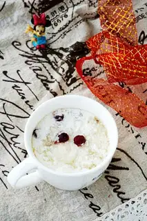 Cranberry snow milk
